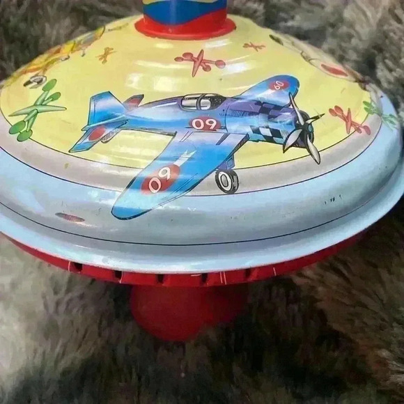 Vintage Large Metal Tin Toy  Spinning Top Toy - Picture 16 of 17